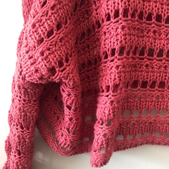 Moon & Madison Pink Crochet Sweater - Picture 4 of 6